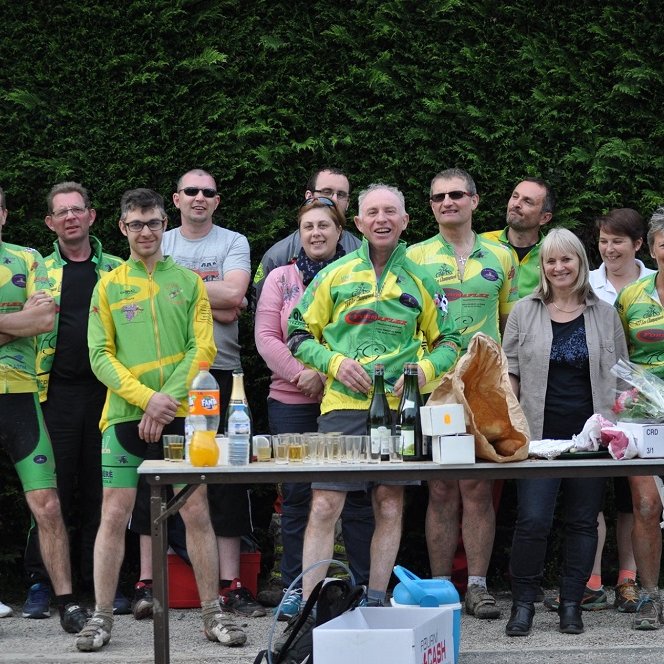 Les Champagnards - Pavant